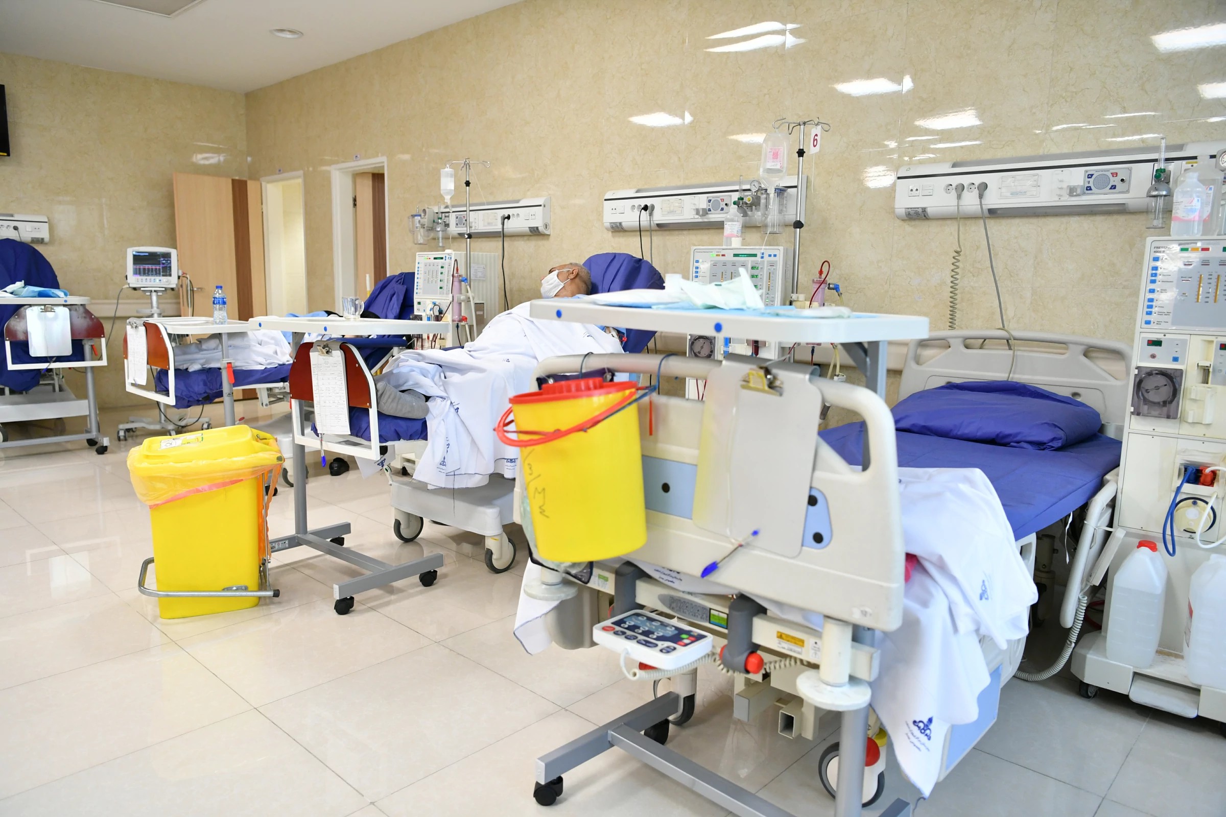 کلینیک آزادی 3