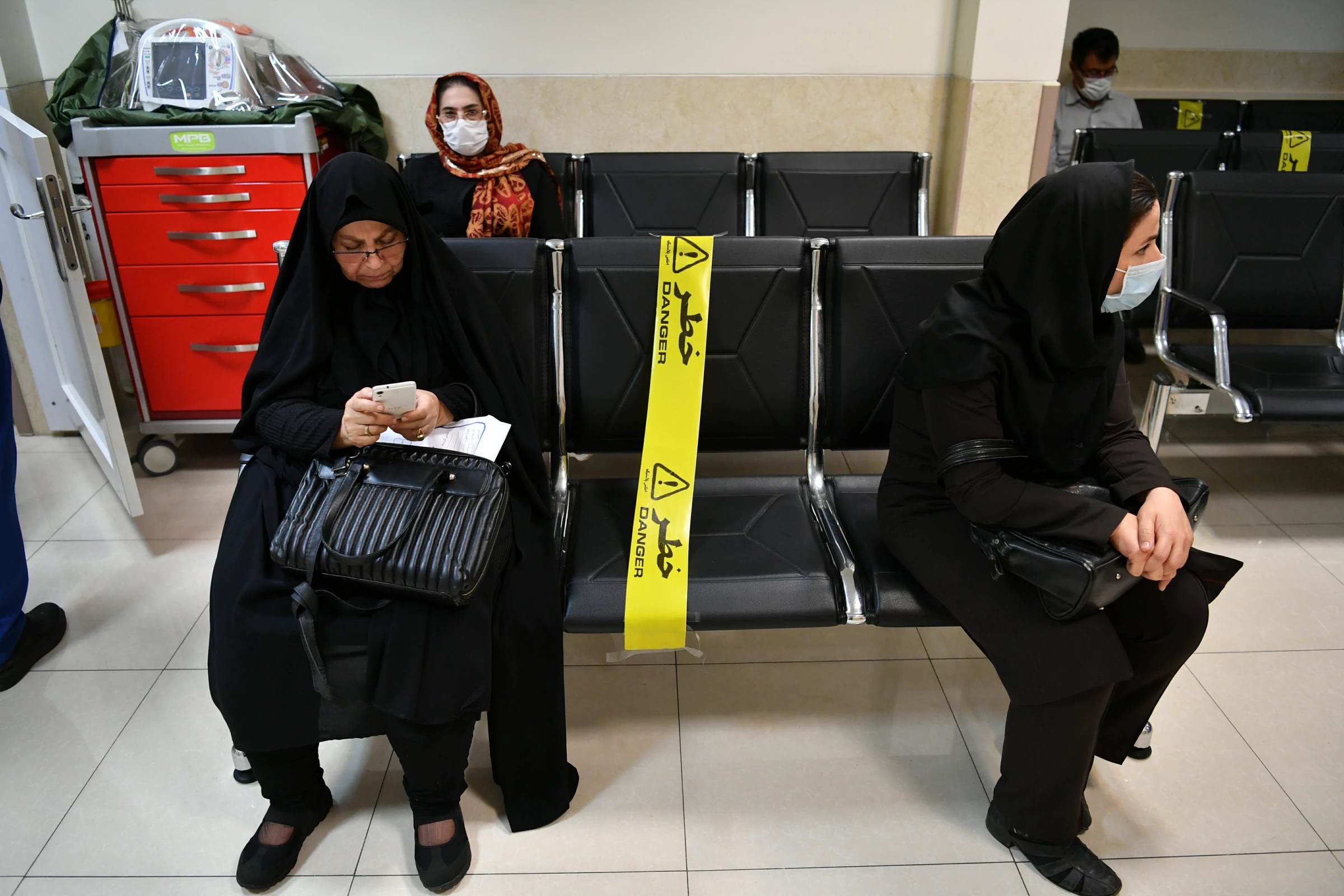 کلینیک آزادی 14