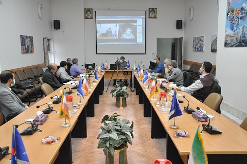 عکس جلسه روز جمعه 5