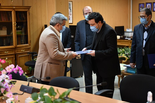 عکس جلسه و شهدا 7