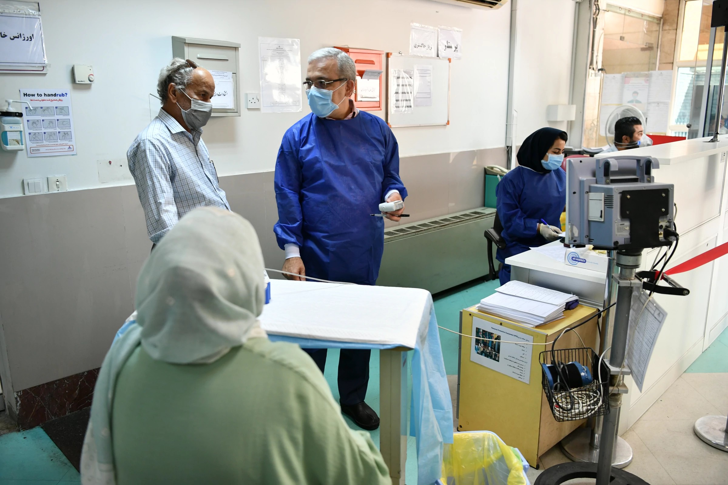 گزارش تصویری بازدید هیات مدیره از بیمارستان 9