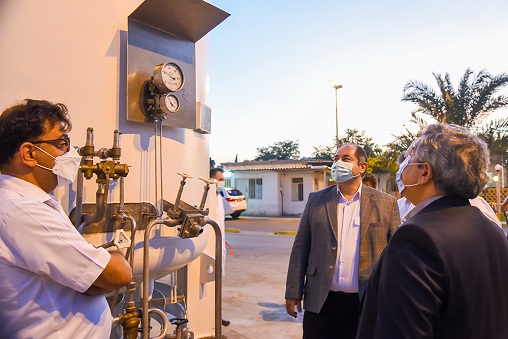 راه اندازی مخزن 30 تنی تامین اکسیژن بیمارستان توحید جم 4