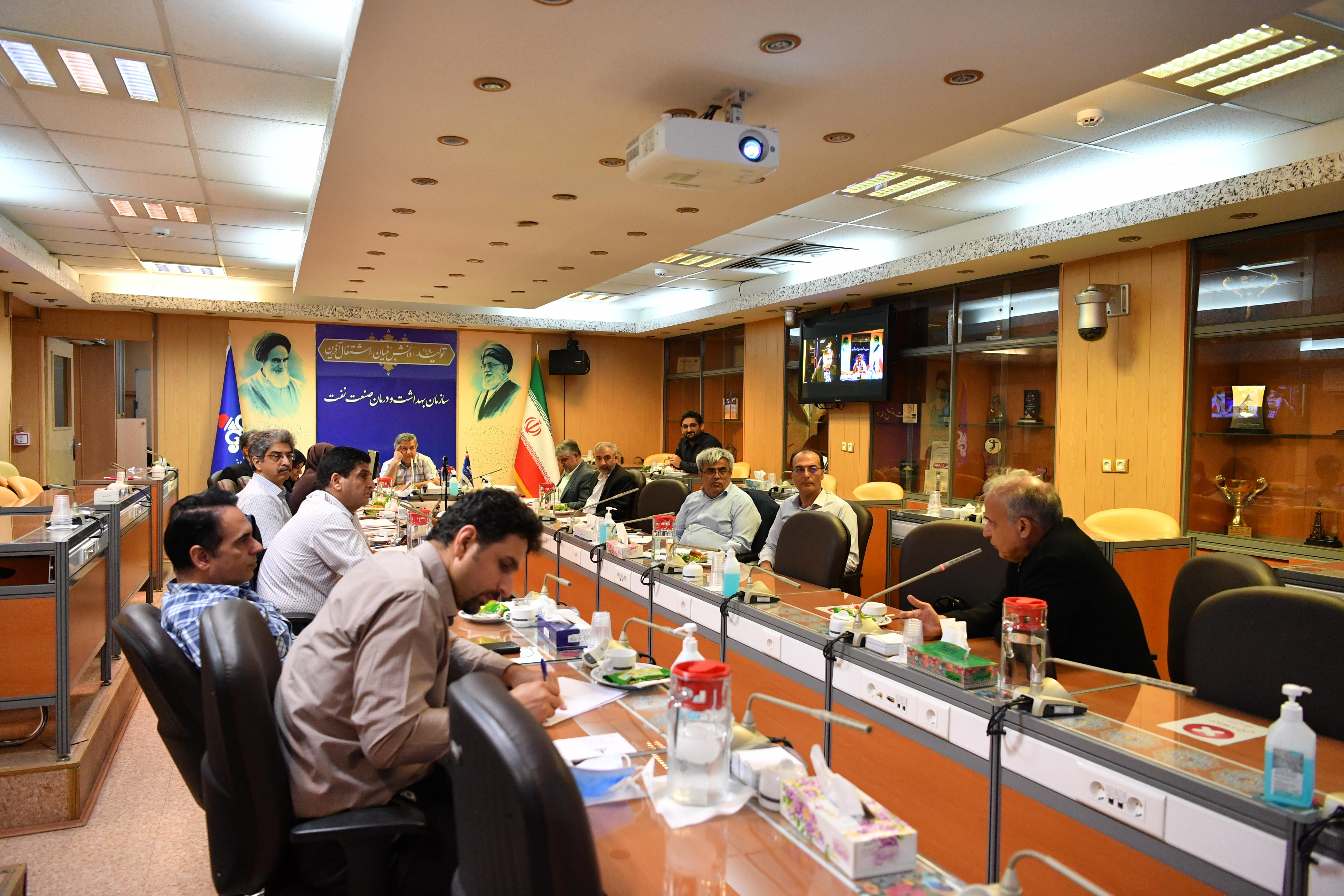 عکس شورای مدیران 4