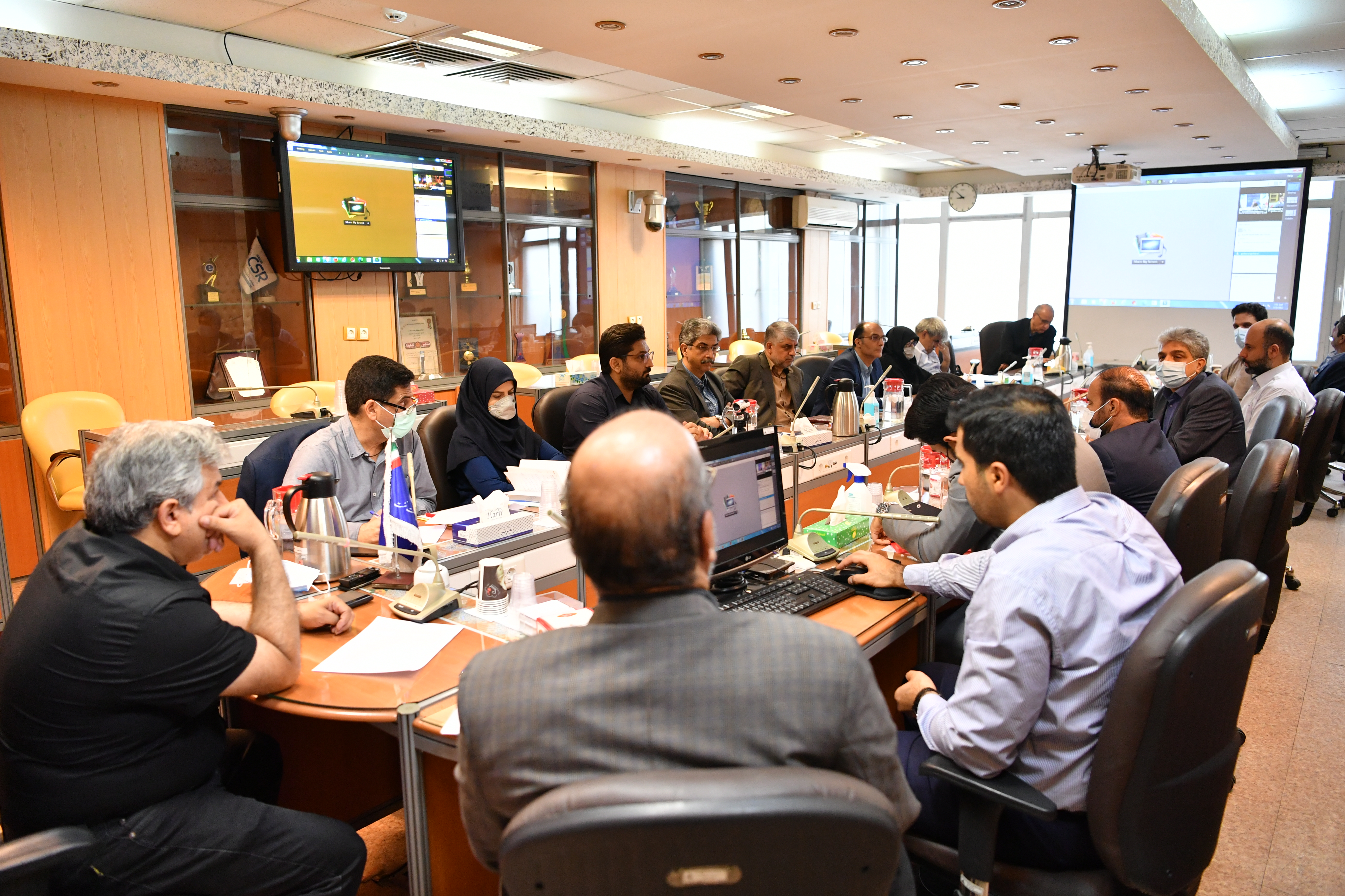 جلسه شورای مدیران مردادماه 1