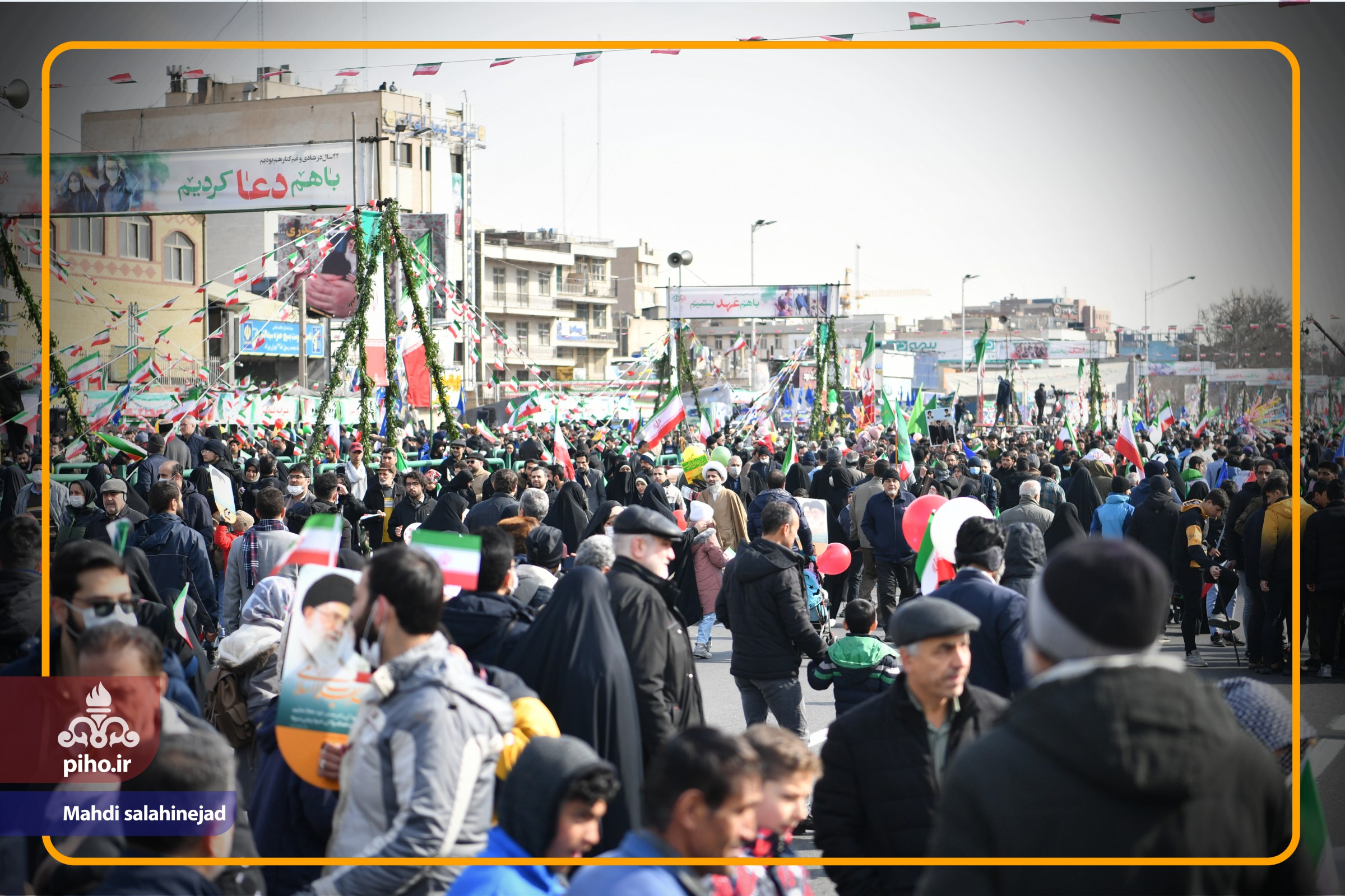 گزارش 22 بهمن  32