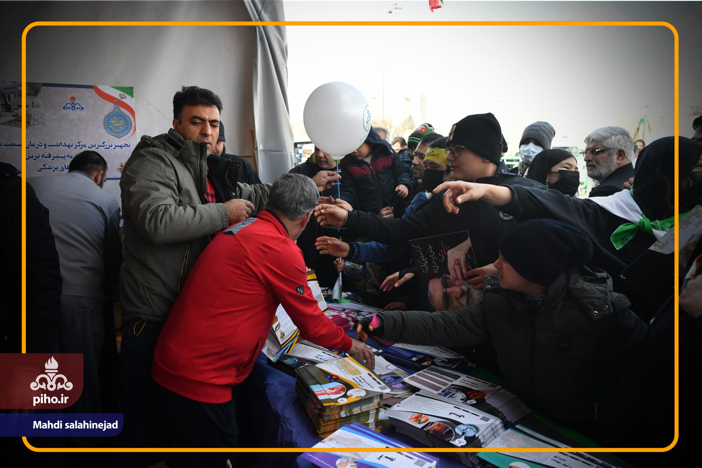 گزارش 22 بهمن  44