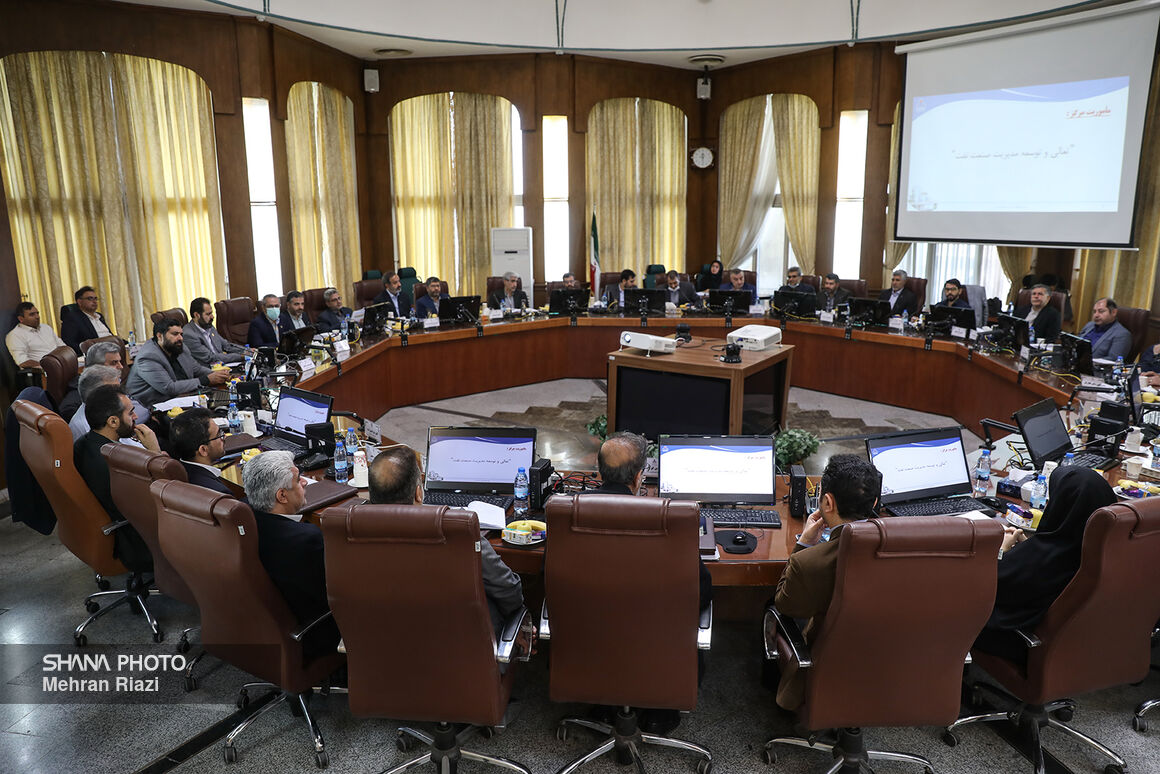 نشست هیئت‌های عالی فنی تخصصی مدیریت توسعه صنعت نفت  4