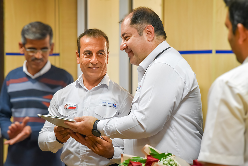 محمد عندلیب - کارمند نمونه