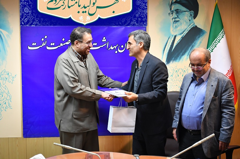 خبر تودیع و معارفه  7