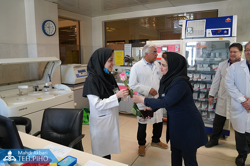 خبر آزمایشگاه 15