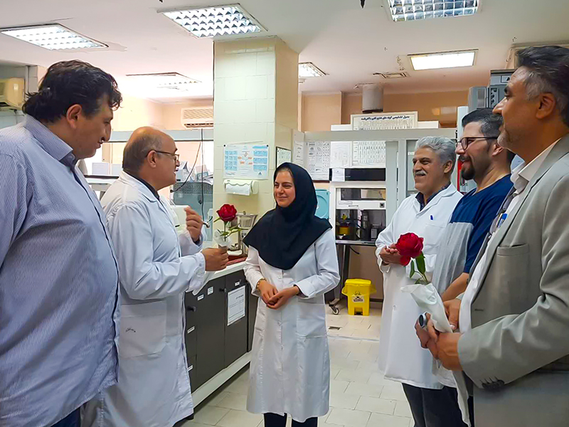 روز آزمایشگاه 7