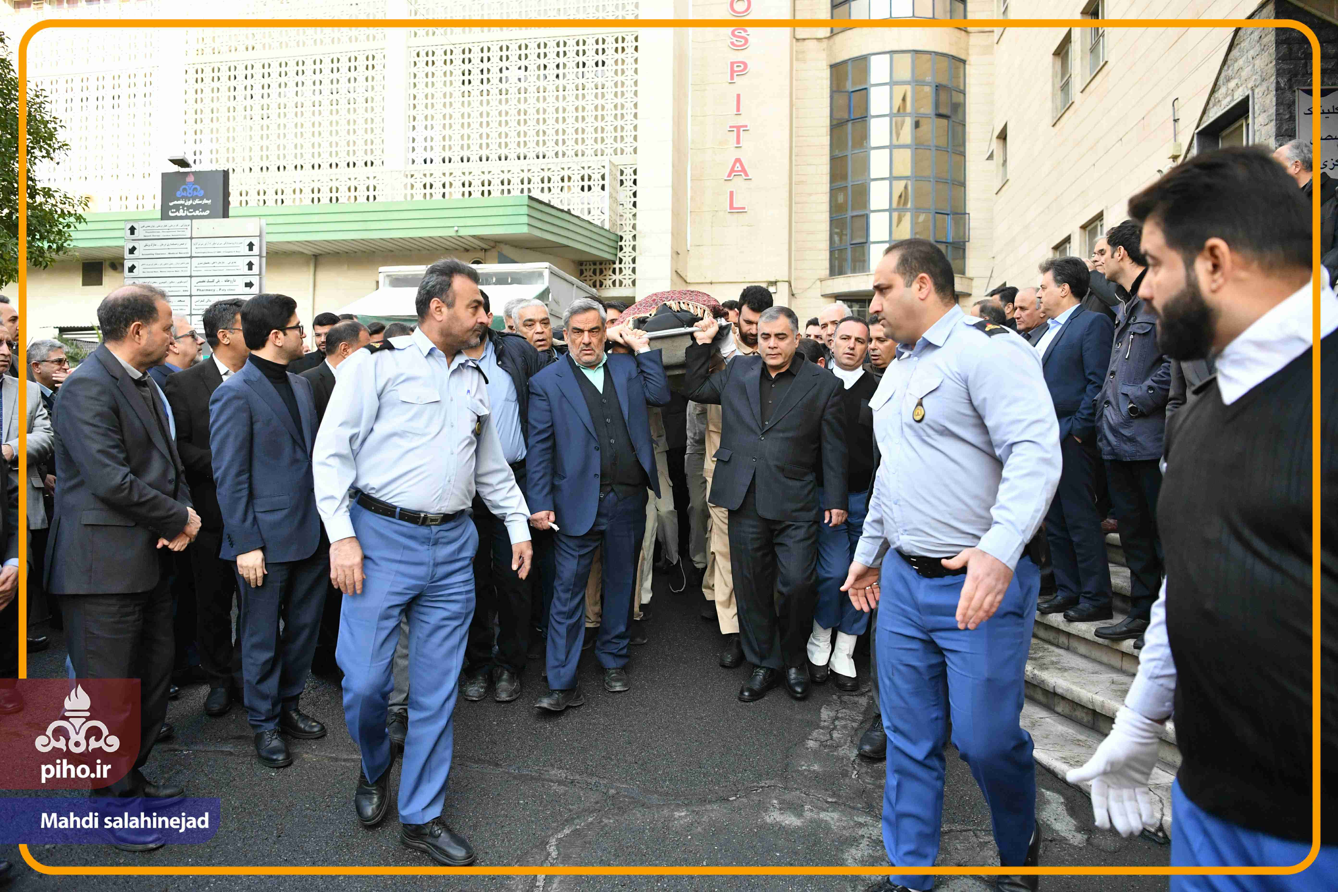 مراسم تشییع برادر وزیر نفت 5