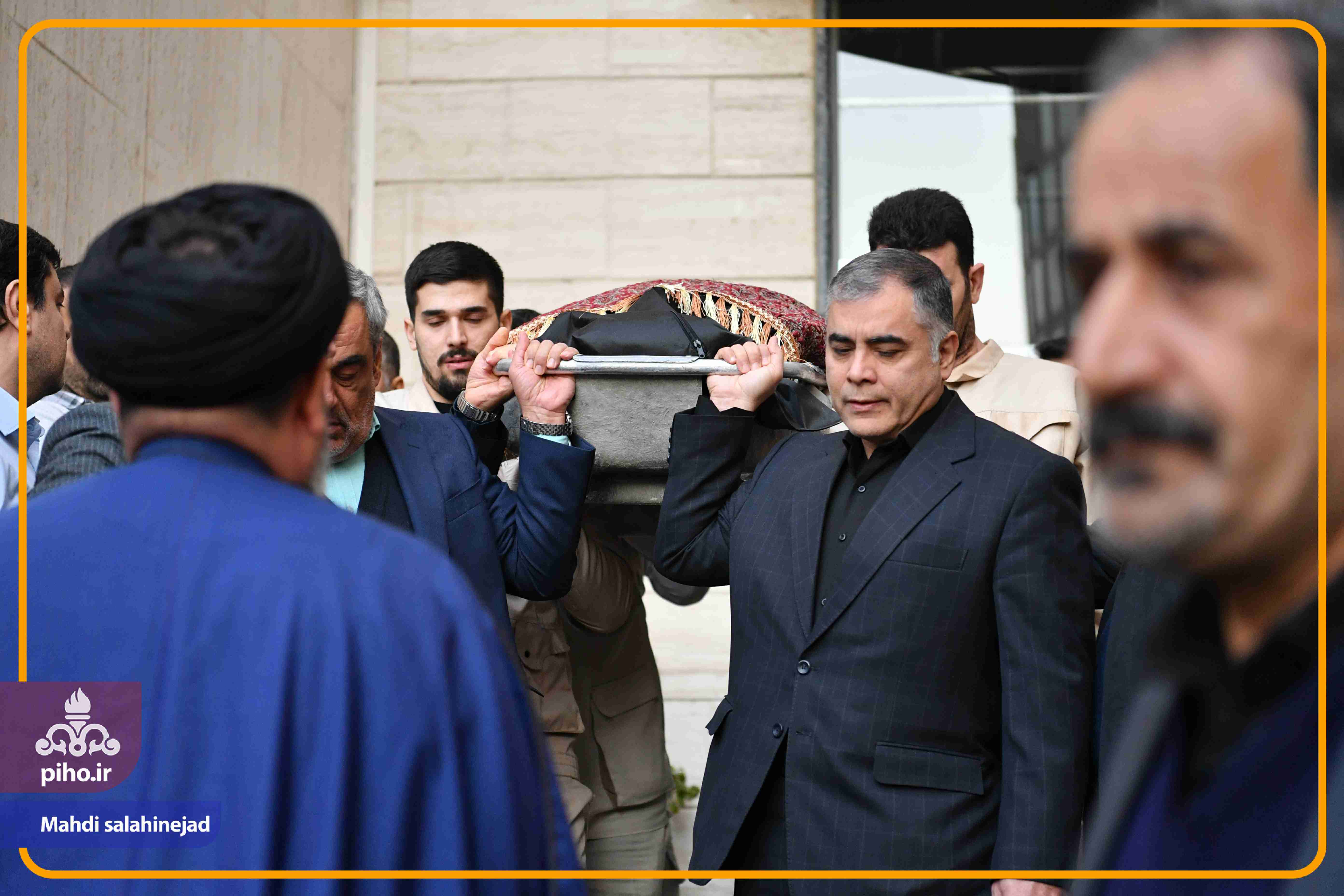 مراسم تشییع برادر وزیر نفت 9