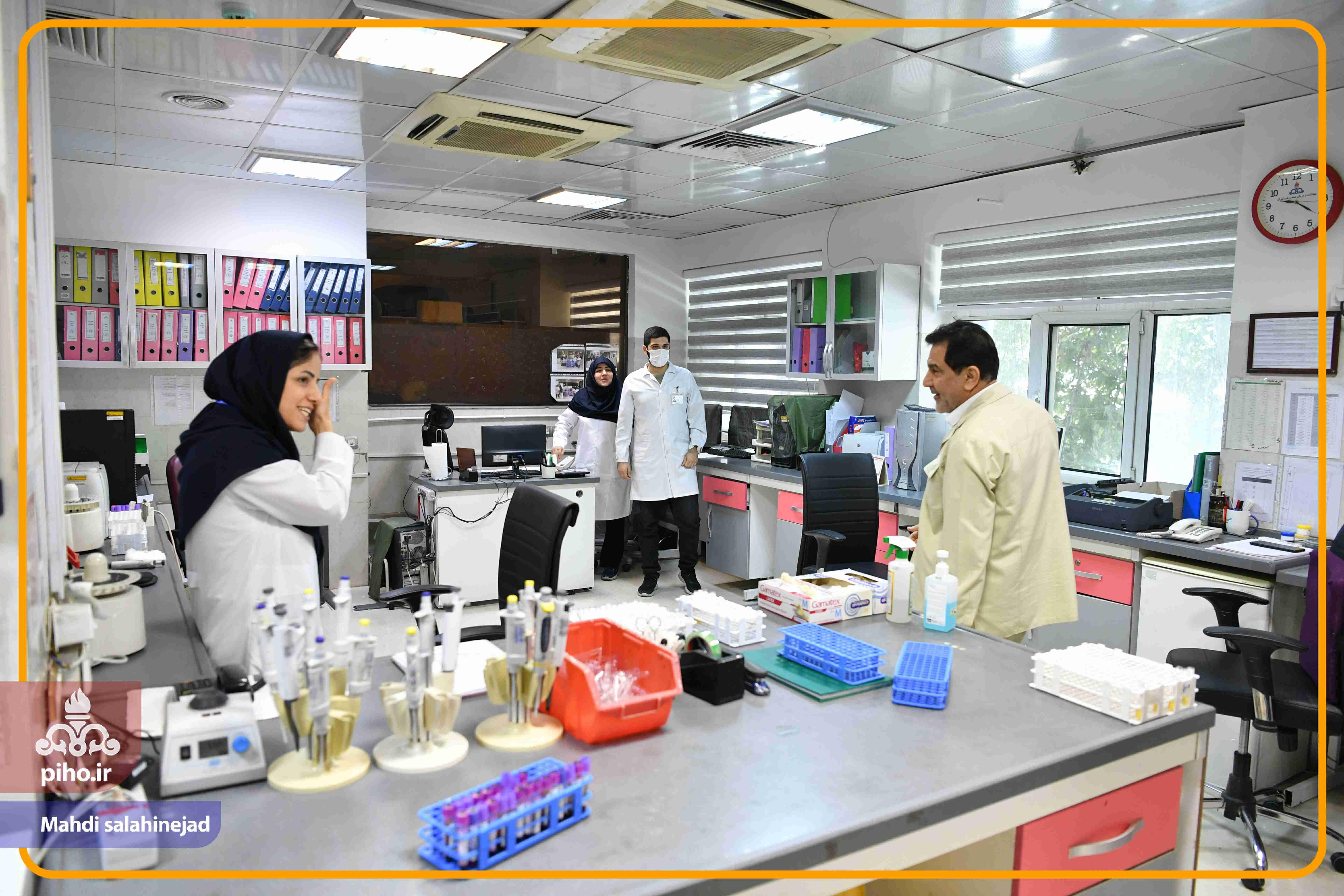 بازدید دکتر شجاع بیمارستان تهران 74