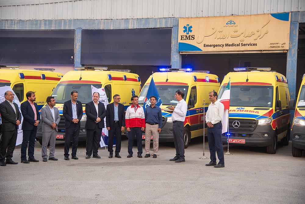 رونمایی از آمبولانس ها 4