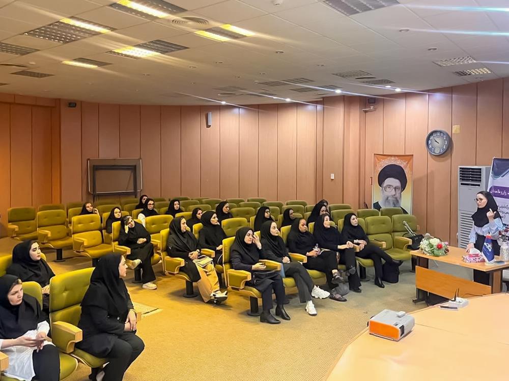 کارگاه آموزشی غربالگری و تشخیص زودهنگام سرطان سینه  3