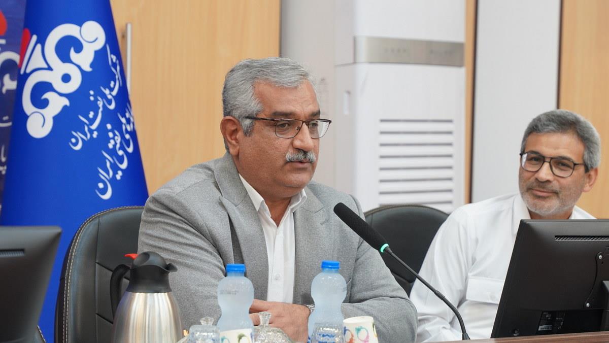 خبر مدیرعامل شرکت پایانه های نفتی 38