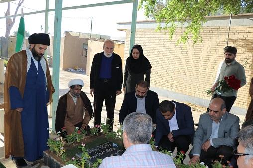 غبارروبی شهیده حیدری