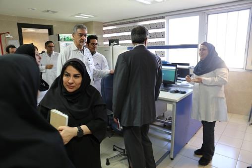 بازدید دکتر دقایقی و همکارانش 23