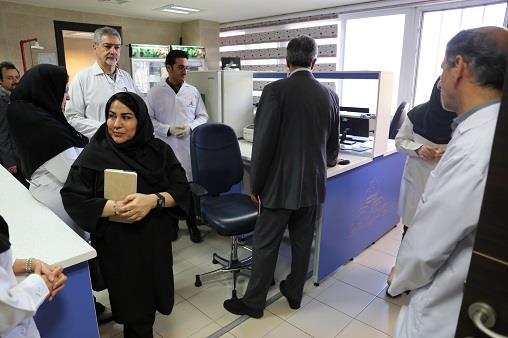 بازدید دکتر دقایقی و همکارانش 22
