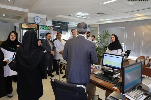 بازدید دکتر دقایقی و همکارانش 11