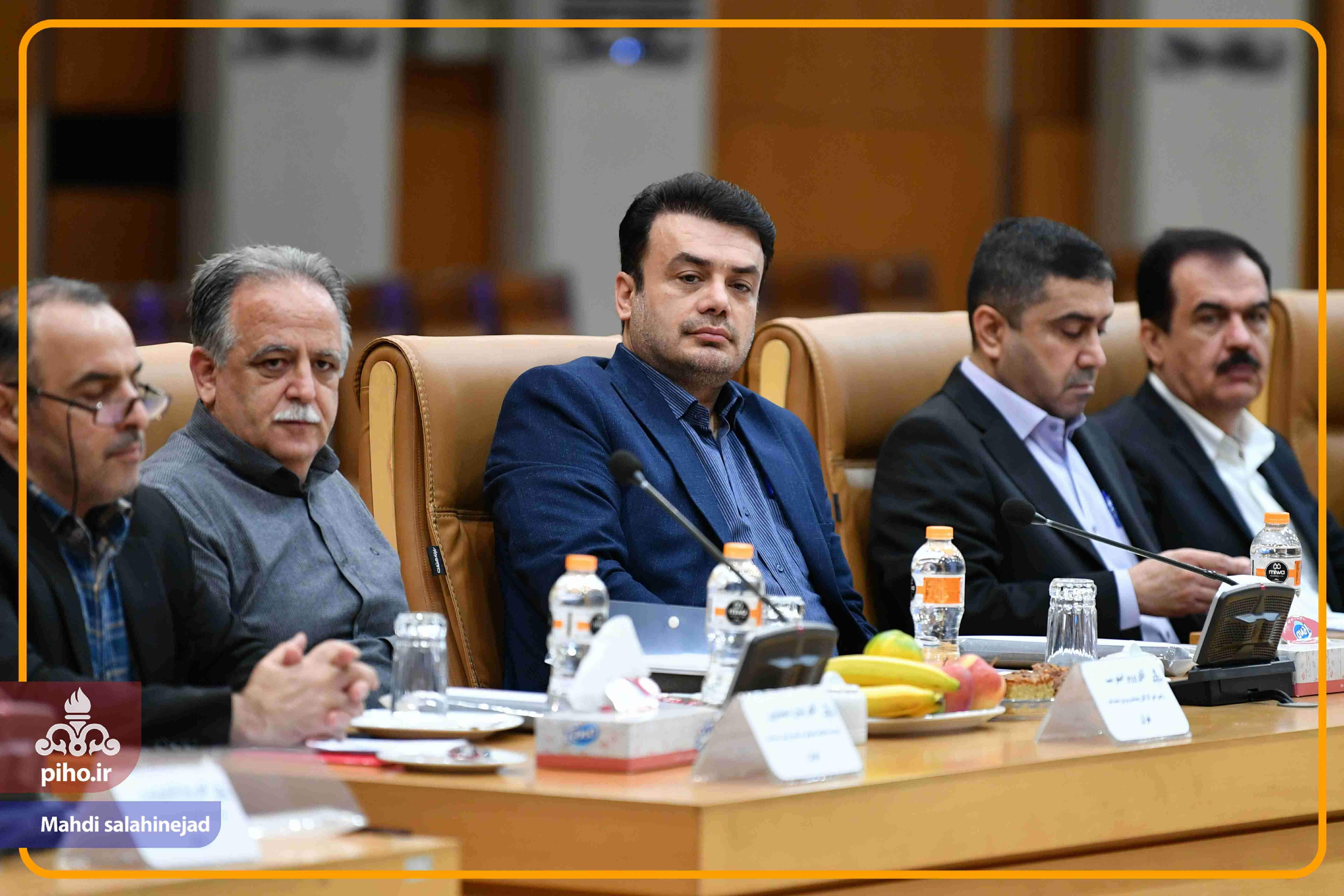 نشست معاونین و روسای پشتیبانی1404 71