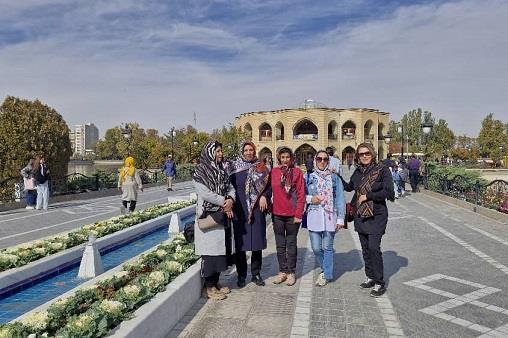 پیاده روی بانوان