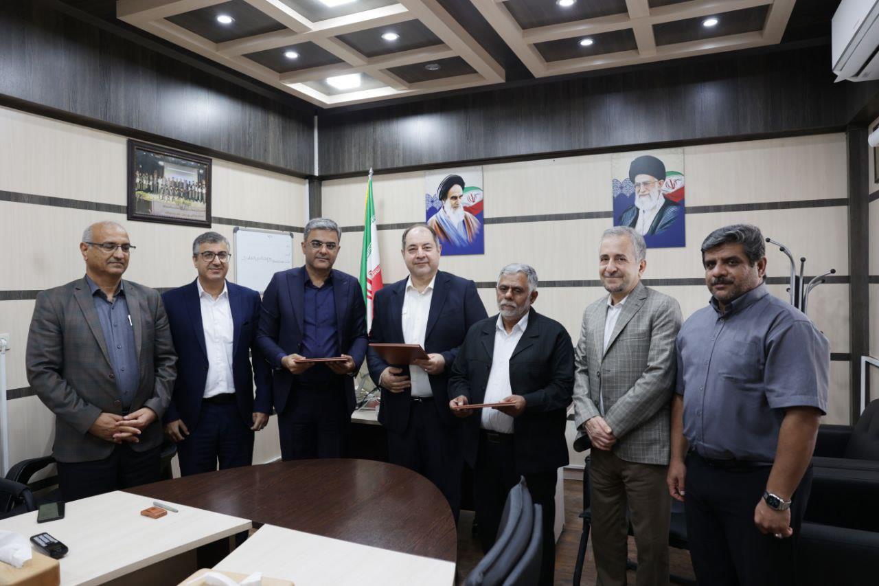 گسترش همکاری‌های درمانی و امدادی در شرایط بحرانی 13