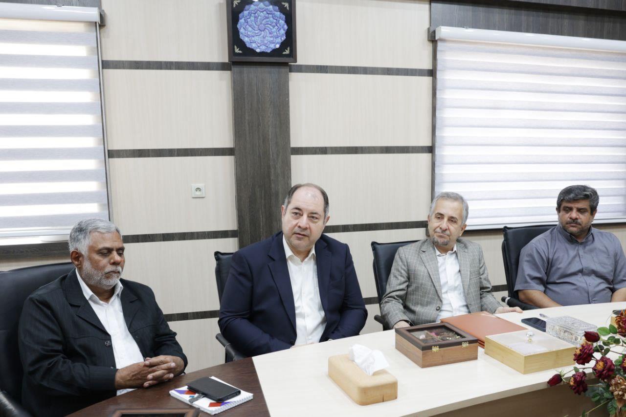 گسترش همکاری‌های درمانی و امدادی در شرایط بحرانی 6