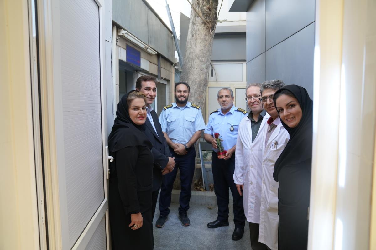 اهدای گل پرستار 1404 4