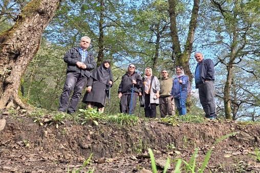 اردوی آبشار لاتون 5