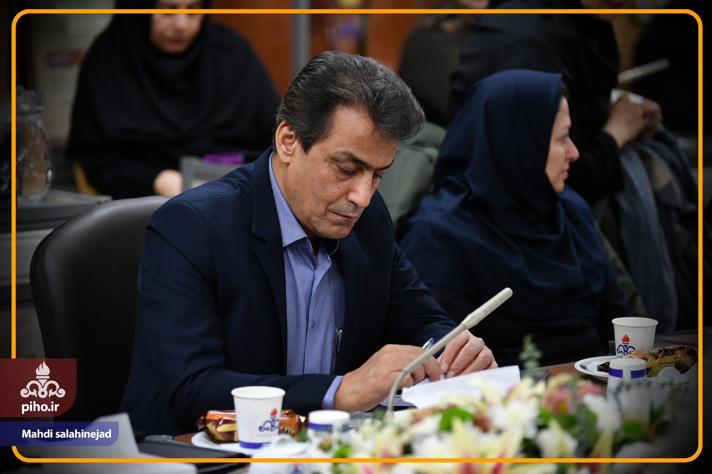 گردهمایی درمان غیرمستقیم(1) 8