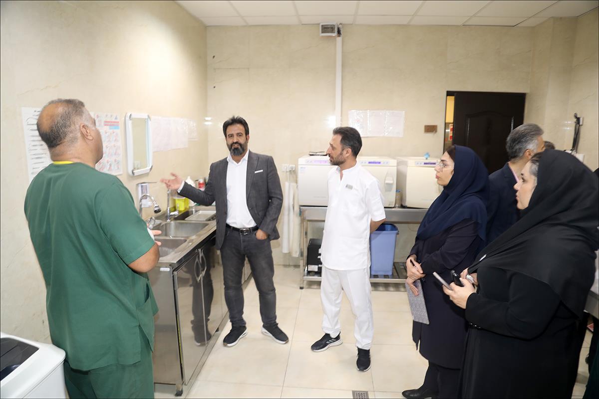 کلاس دندانپزشکی 4