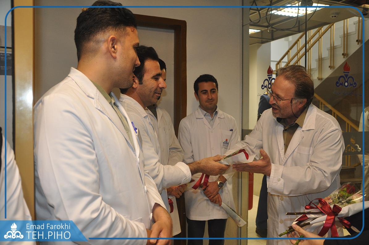 روز آزمایشگاه 23