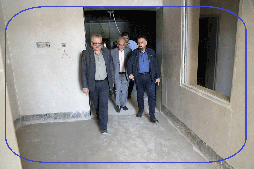 بازدید ابوحمزه و مدیرعامل پالایشگاه از پروژه بیمارستان جدید 11