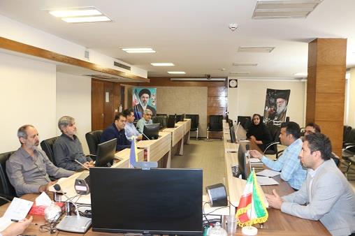 عظیمی