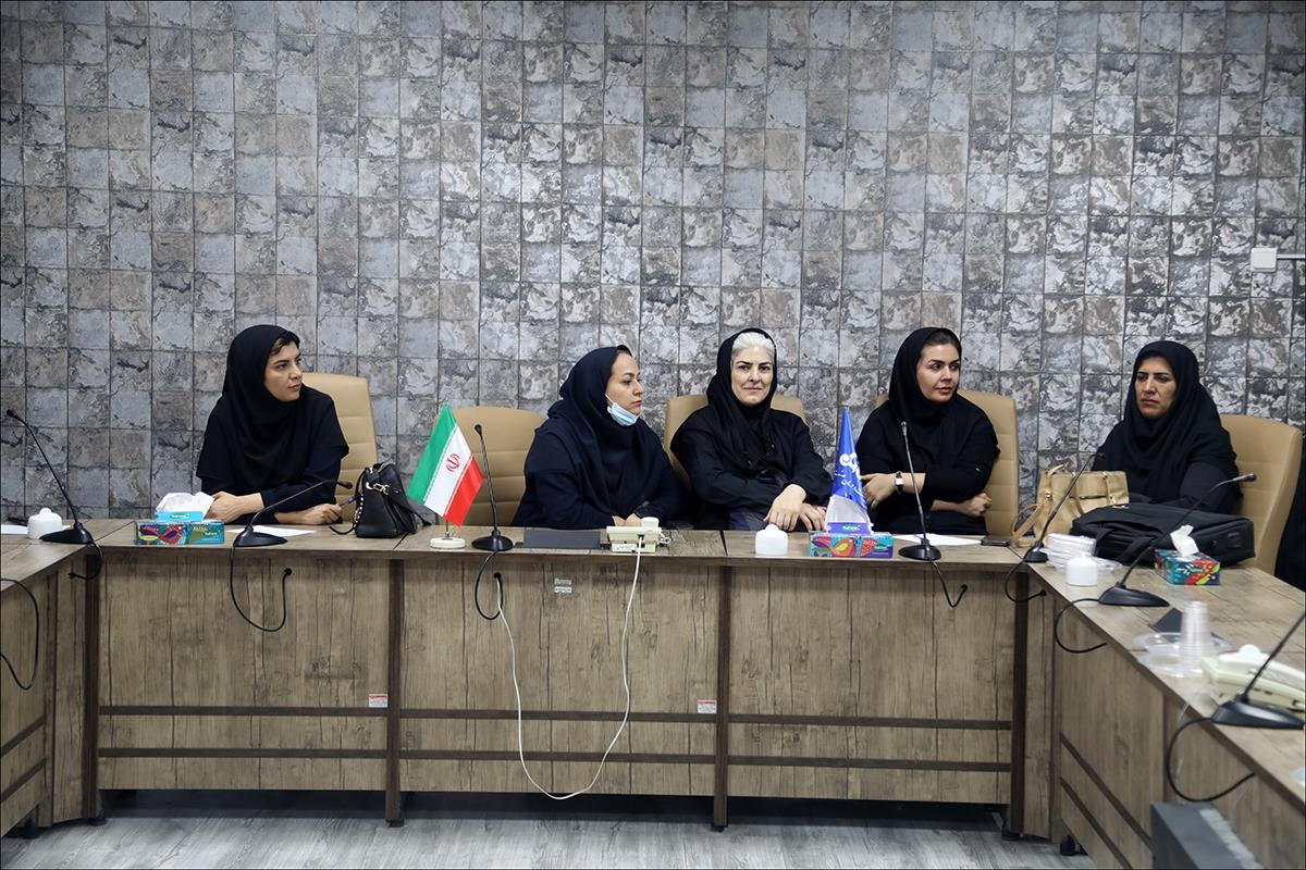 تقویت ضوابط اداری در بهداشت و درمان صنعت نفت فارس با برگزاری دوره آموزشی «آشنایی با گزینش» 11