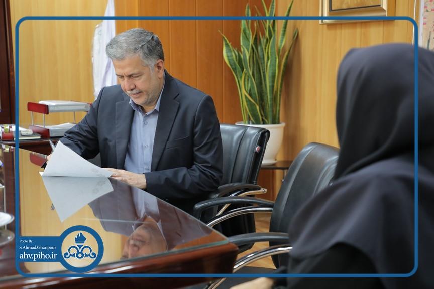 ملاقات پرسنل و مراجعین 2