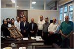 مراسم تجلیل از زحمات پورنقاشان، کارشناس مامایی درمانگاه ارومیه، در آستانه بازنشستگی